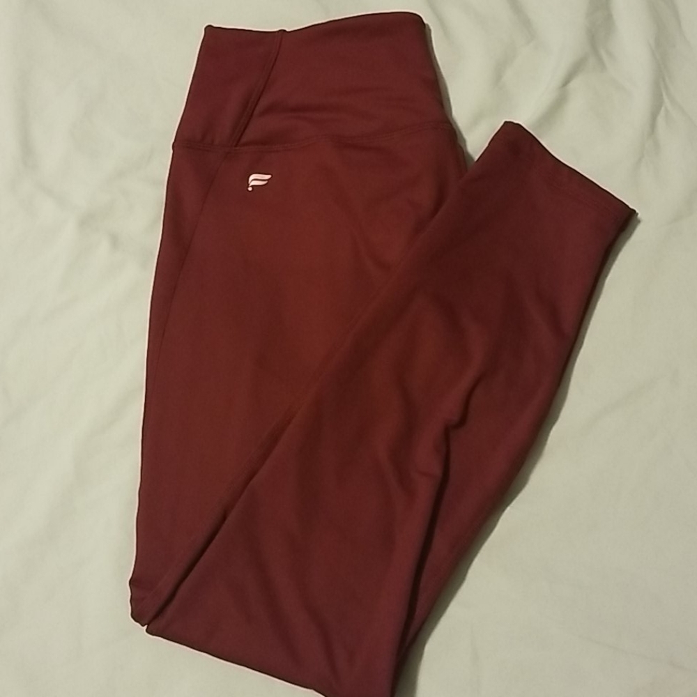 Fabletics Wine leggings cold weather
